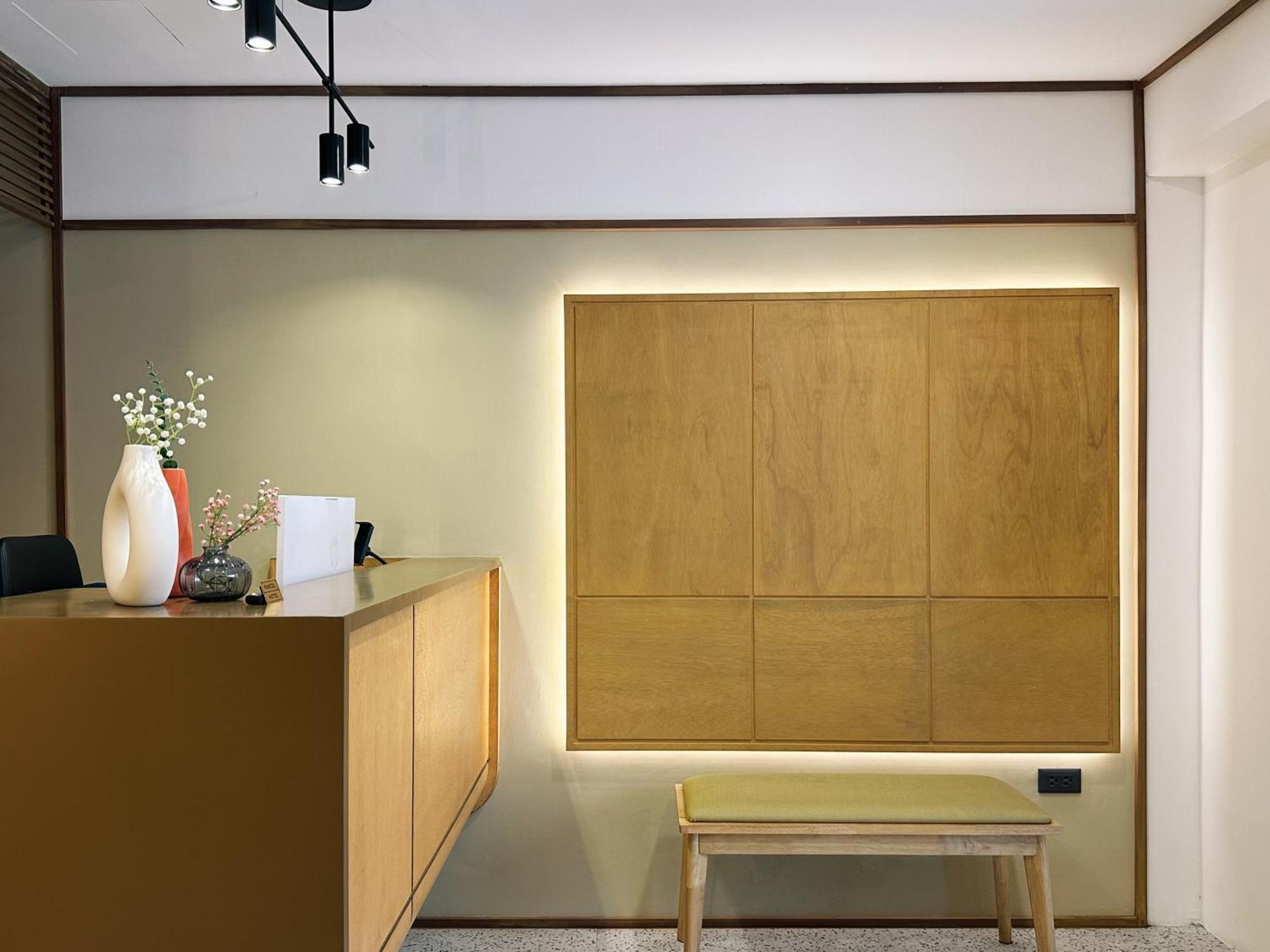 Parcel Hotel Bangkok Ngoại thất bức ảnh